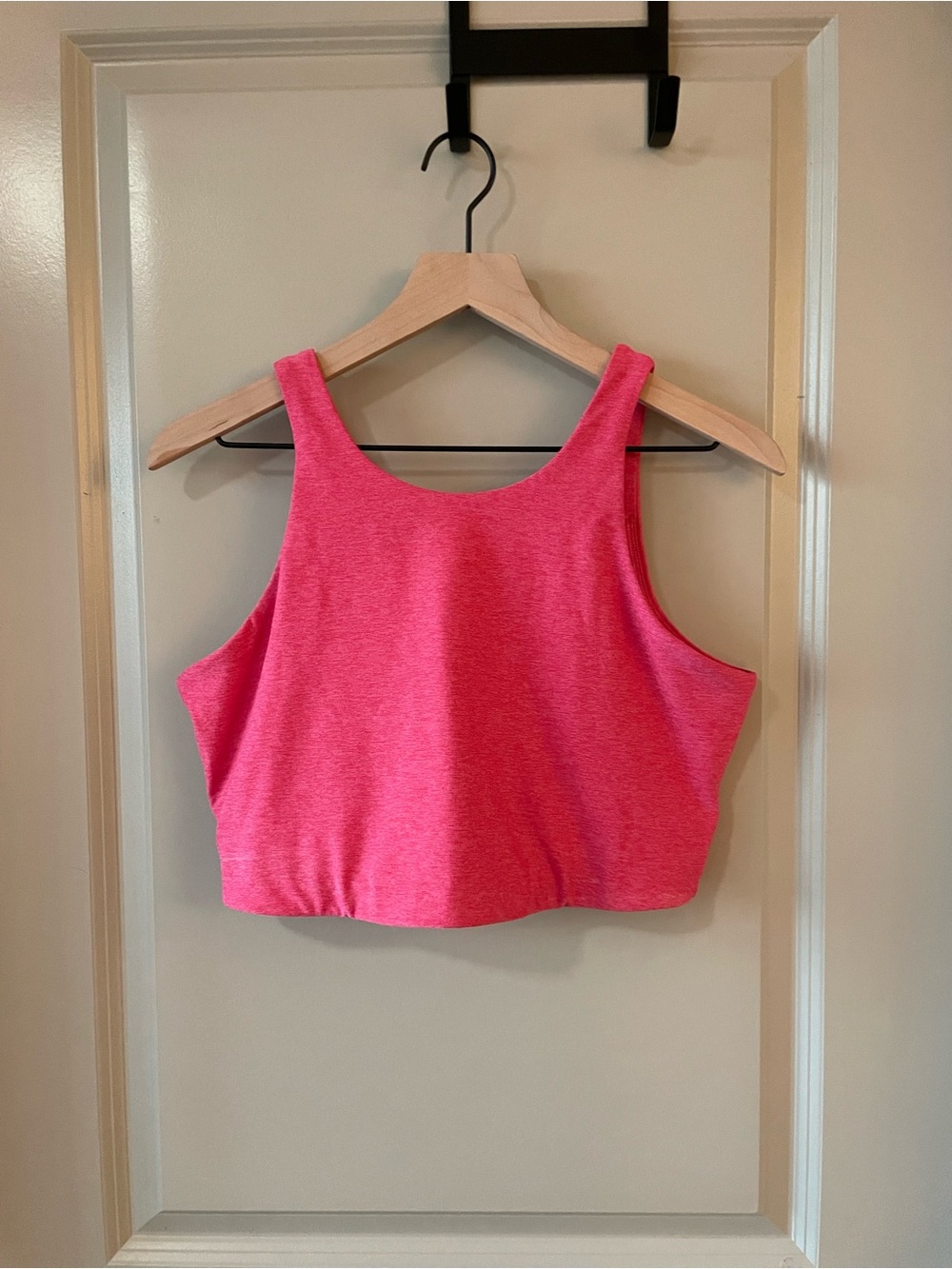 Outdoor Voices Venus Crop Top in Flamingo/Clementine/Rose